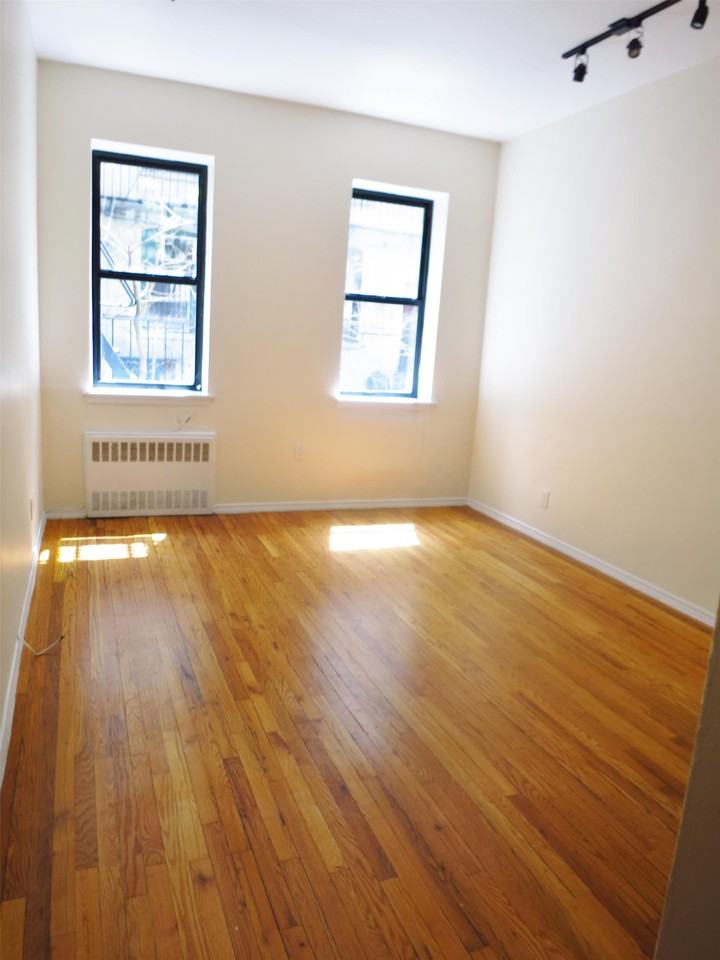 W 75th St #9J
