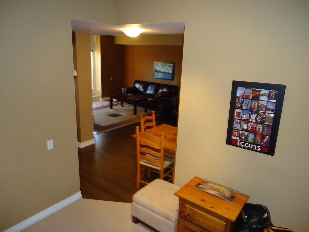 4196 Dundas St W - Photo 3 of 7