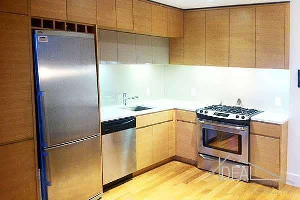 151 4th Ave - Photo 3 of 8