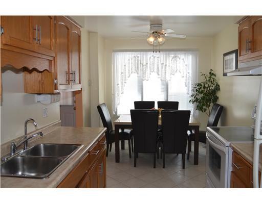 60 Windale Crescent - Photo 3 of 10