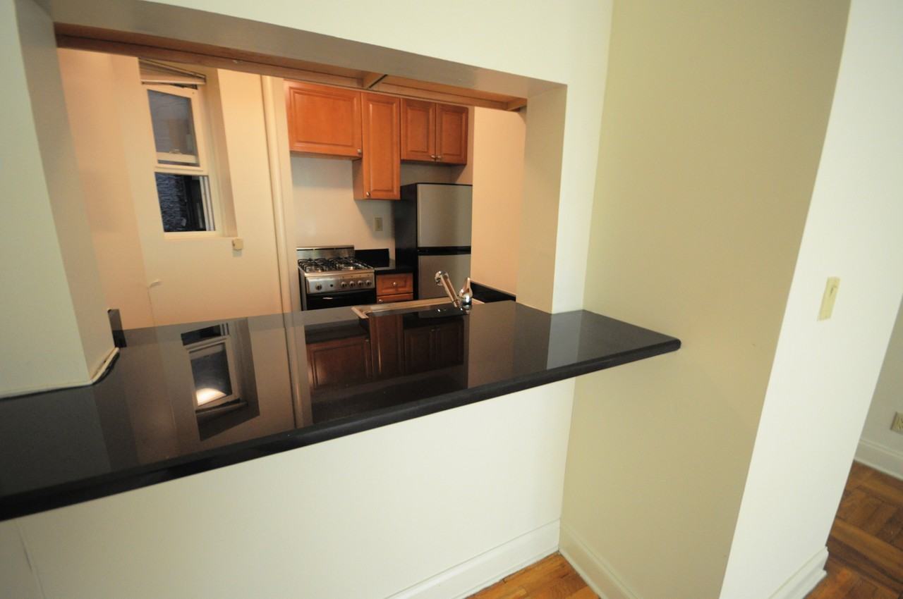 E 92nd St #67