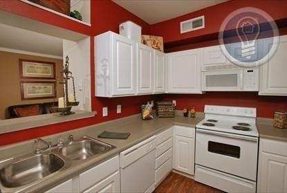 2962 Southwestern Blvd #G142 - Photo 3 of 4