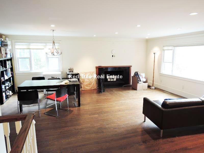 175 Florence St - Photo 3 of 16