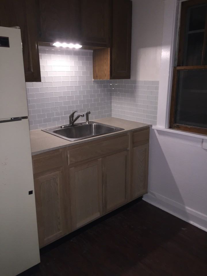 35 Lyndale Ave - Photo 2 of 6