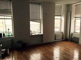 1705 Lexington Ave - Photo 3 of 6