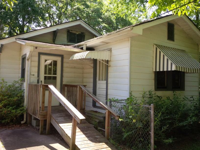 5326 Central Ave - Photo 3 of 3