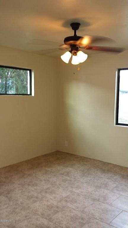 2125 N Euclid Ave - Photo 3 of 5