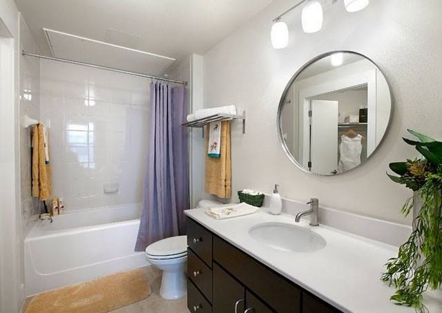 9838 N Lamar Blvd #L27 - Photo 3 of 4