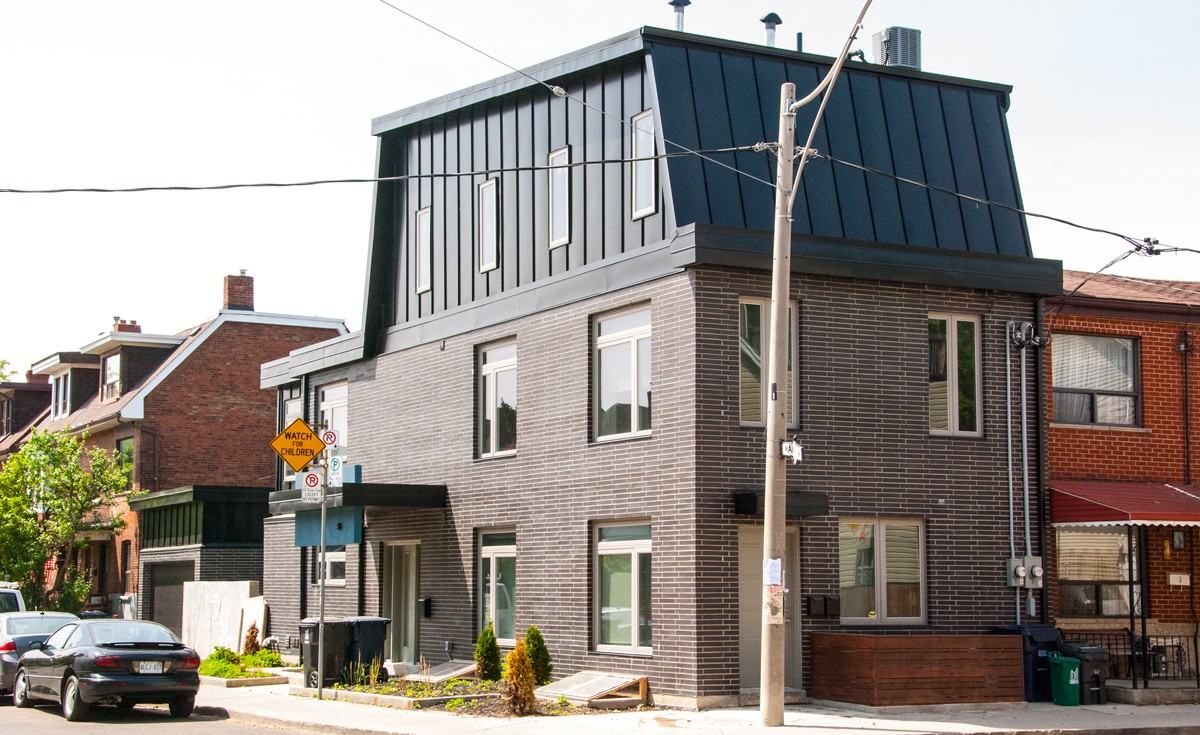 1 Henderson Ave - Photo 2 of 10