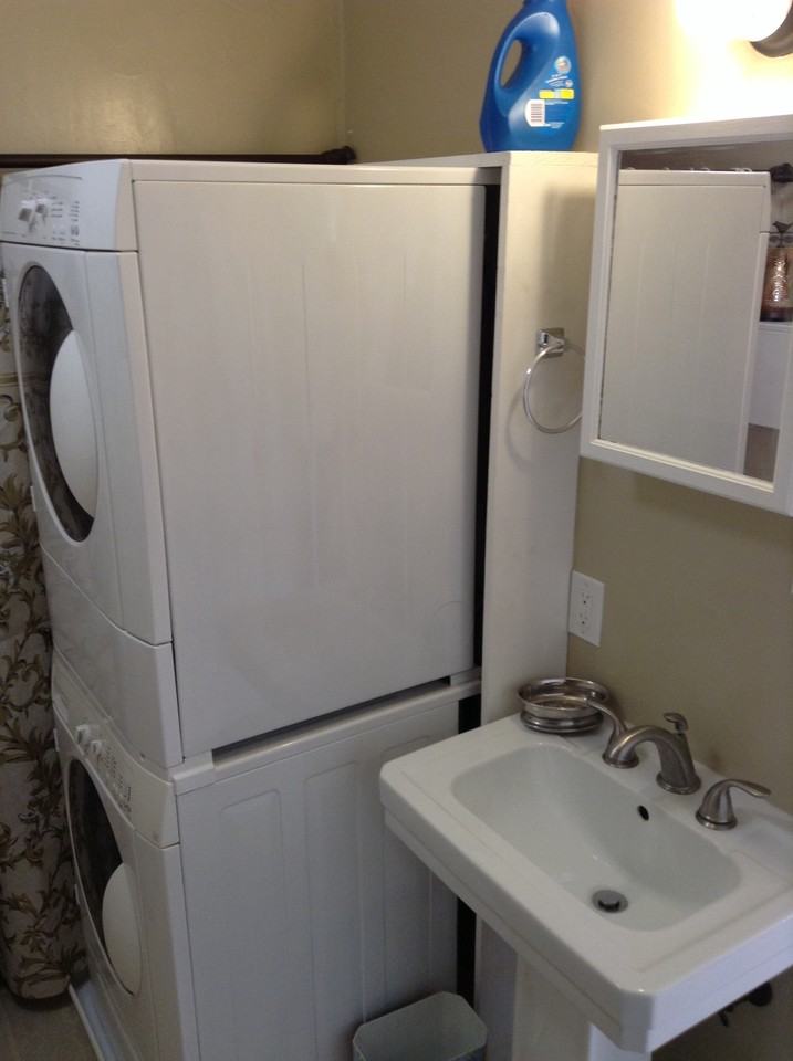 8590 Ridge Rd - Photo 2 of 5