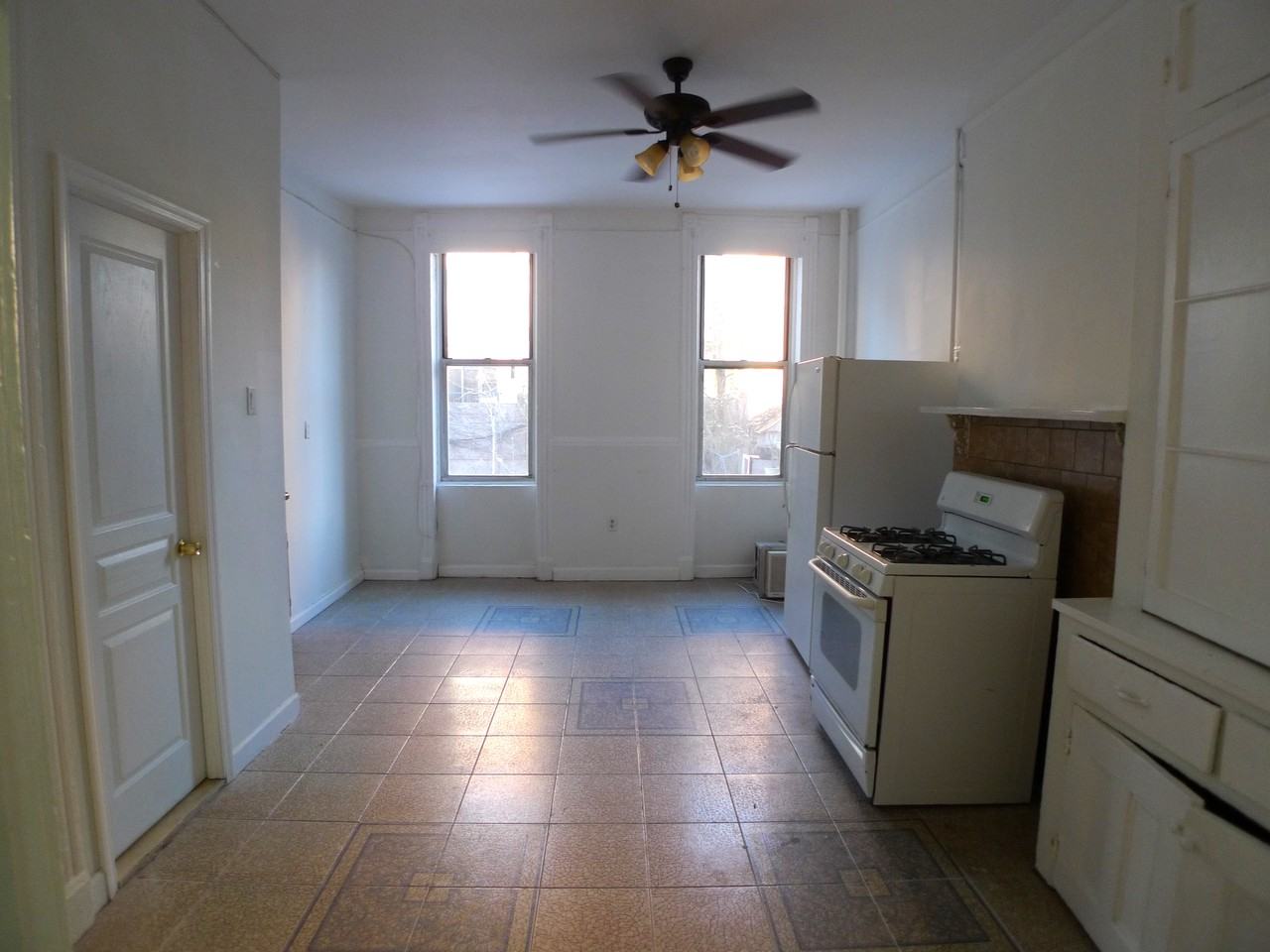 91 S 2nd St - Photo 3 of 8