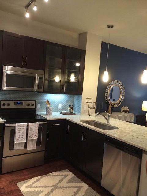 2254 N Lamar Blvd #E19 - Photo 2 of 3