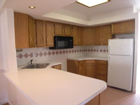40 Marion St - Photo 3 of 7