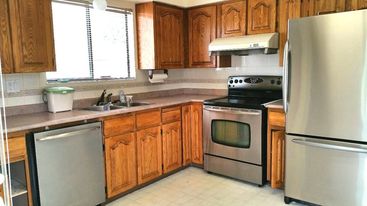 2620 Harrier Dr - Photo 2 of 11