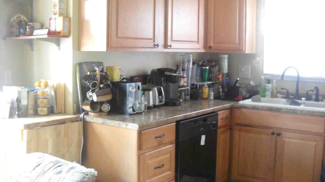 1859 E 300th St - Photo 2 of 9