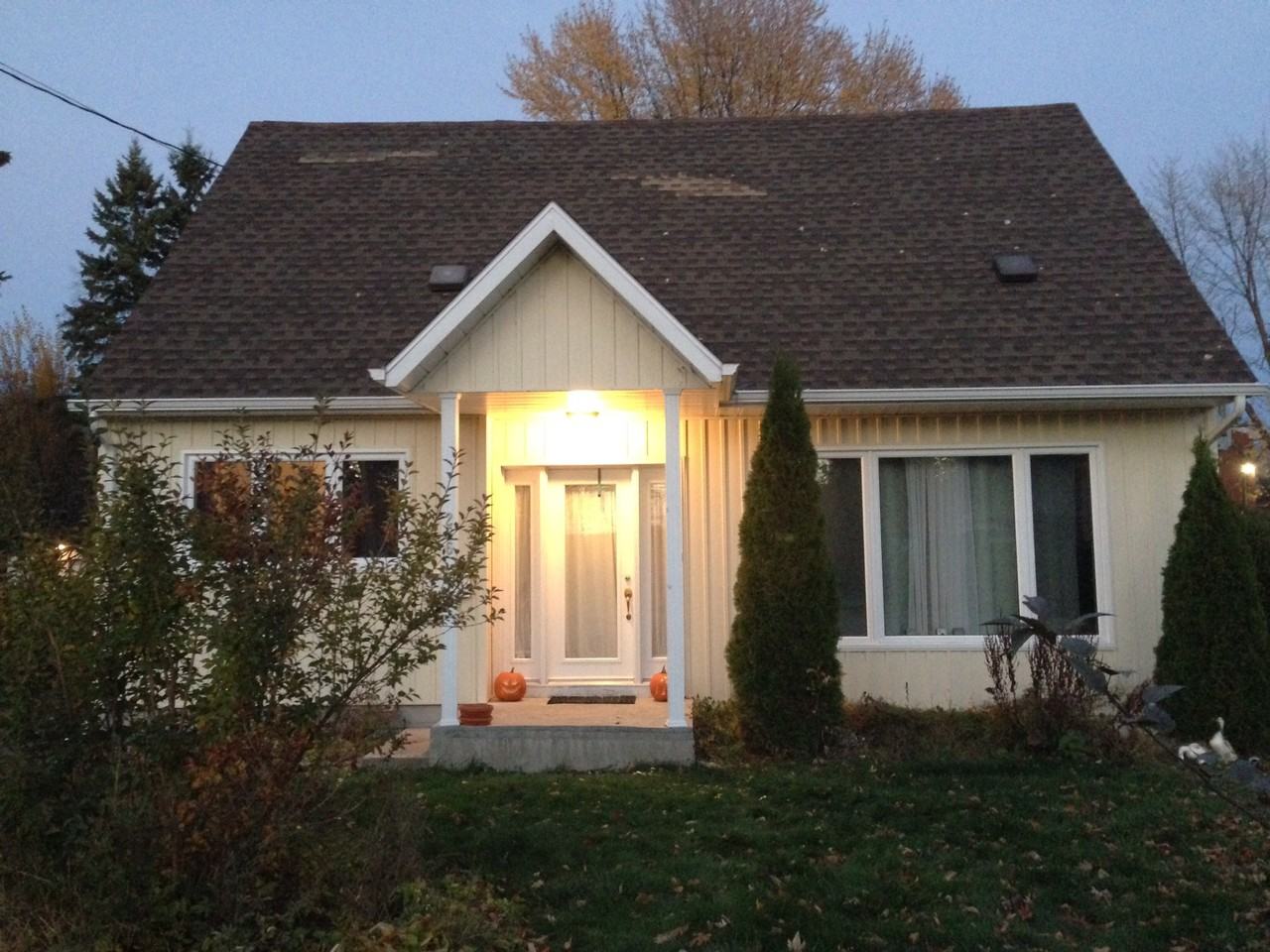 256 Parsons Ave - Photo 2 of 11