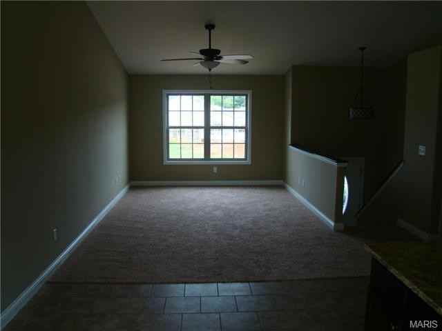 1118 Marathon Dr - Photo 3 of 10