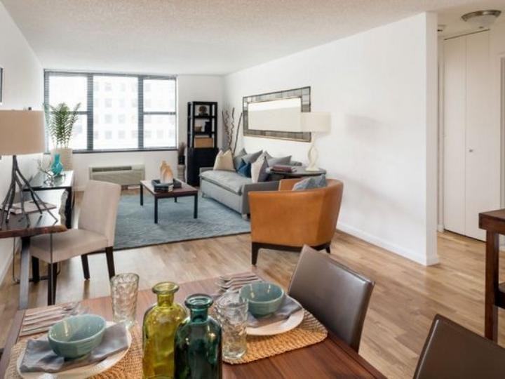 355 West End Ave - Photo 2 of 7