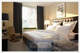 325 North End Ave - Photo 3 of 4