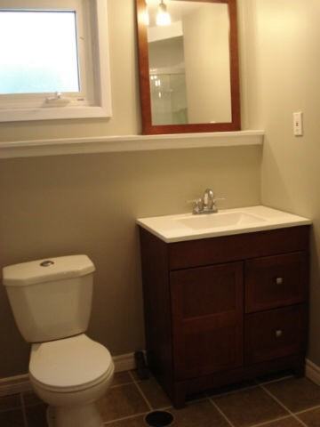 4 Laurentian Dr - Photo 3 of 9