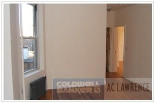 346 E 20th St - Photo 3 of 10