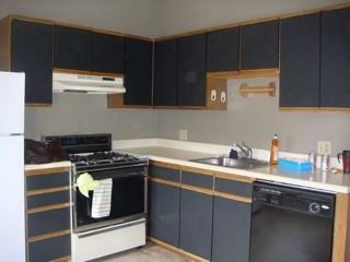 224 3rd St - Photo 3 of 7