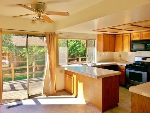 4531 Hampshire Pl - Photo 2 of 17