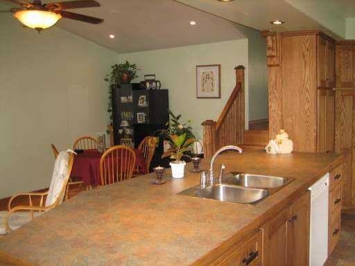 23 Gaitwin St - Photo 3 of 8