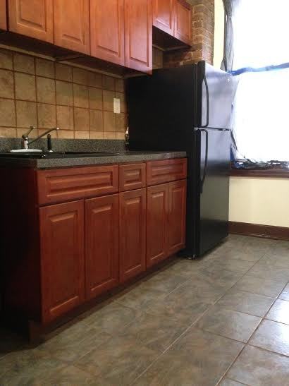 1085 Madison Pl - Photo 2 of 4