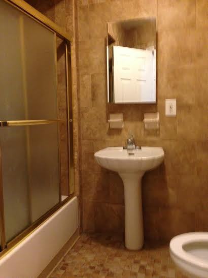 1085 Madison Pl - Photo 3 of 4