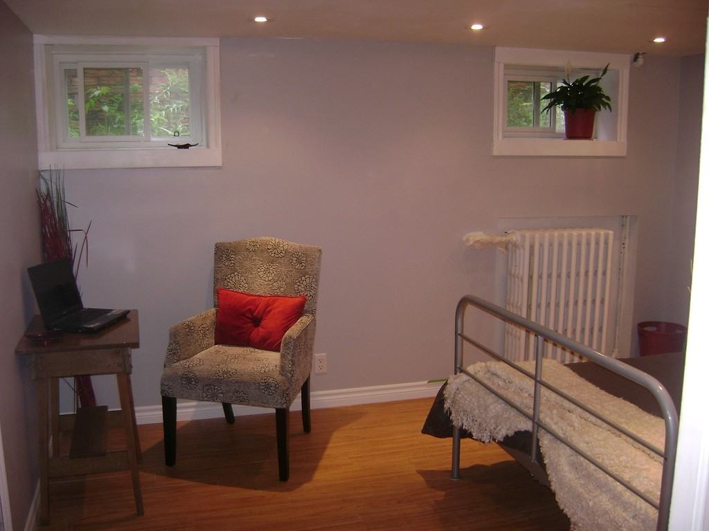 103 Yardley Ave #BS - Photo 2 of 9