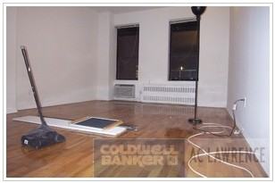 114 E 40th St - Photo 2 of 4