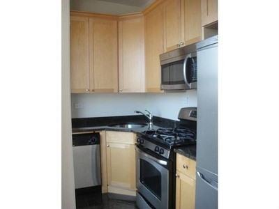 49 Avenue C - Photo 2 of 4