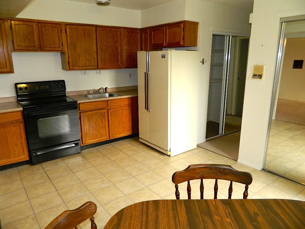 6 Nehring Ave - Photo 3 of 7