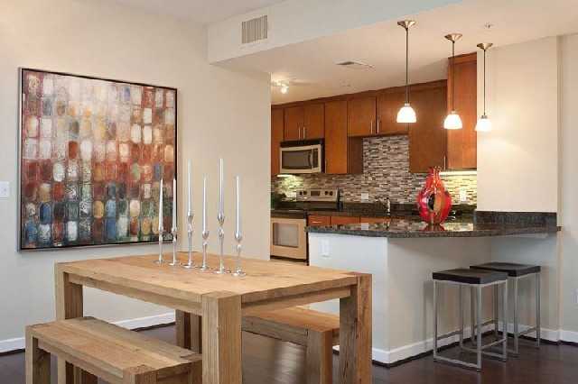 806 W 5th St #K103 - Photo 2 of 3