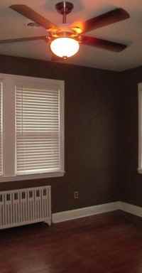 302 Kingston Rd - Photo 3 of 6