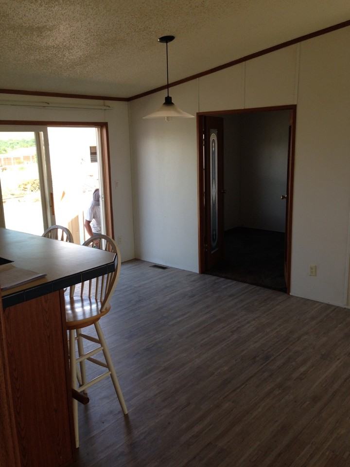 3211 Roberts Dr - Photo 2 of 3