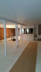 334 E 6th Ave - Photo 2 of 3