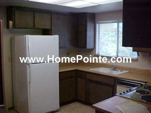 2567 Starbuck Rd - Photo 3 of 7