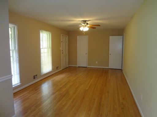 1754 Remington Rd - Photo 2 of 18