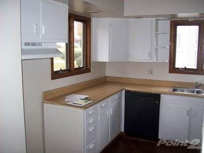 226 Hyde Park Ave - Photo 2 of 2