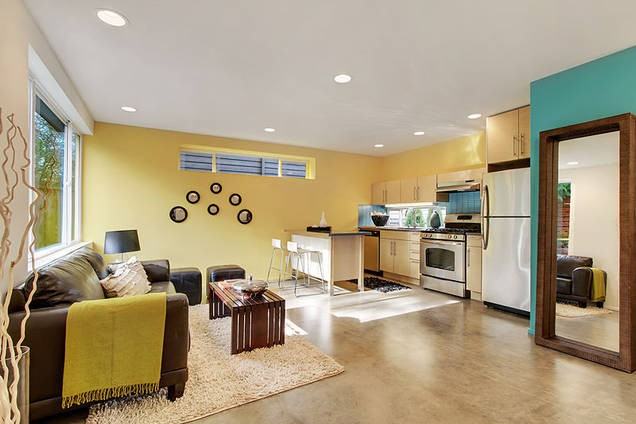 1310 29th Ave S #B - Photo 2 of 19