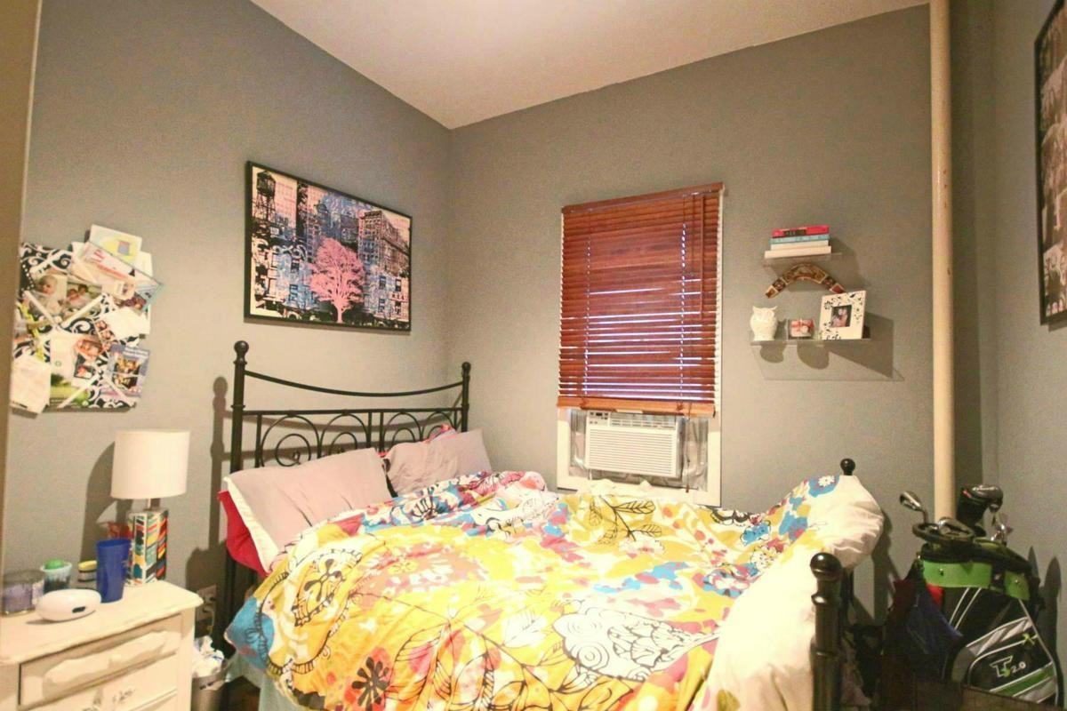 139 S 1st St - Photo 3 of 6