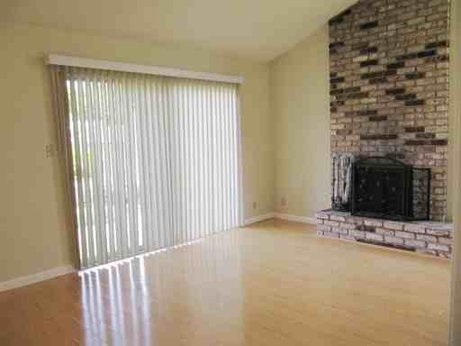 6107 Edenhall Dr - Photo 2 of 11