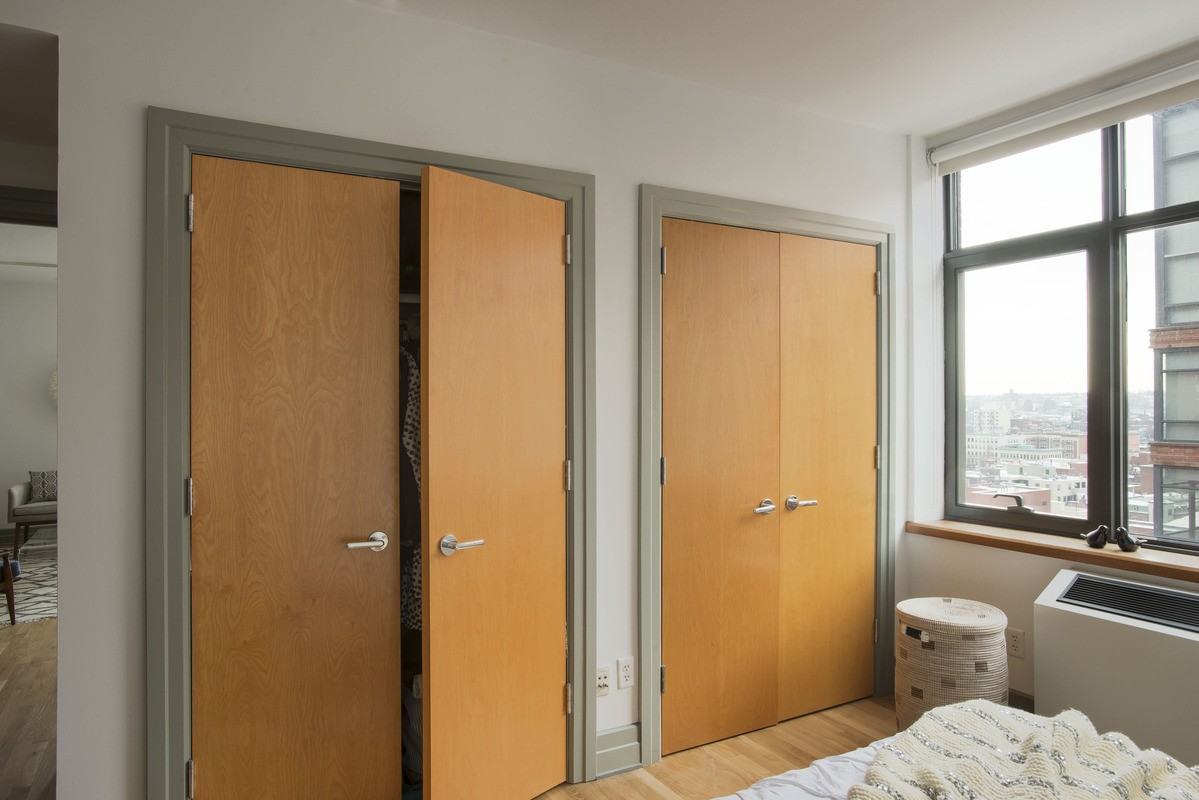 120 Court St #6R - Photo 3 of 5