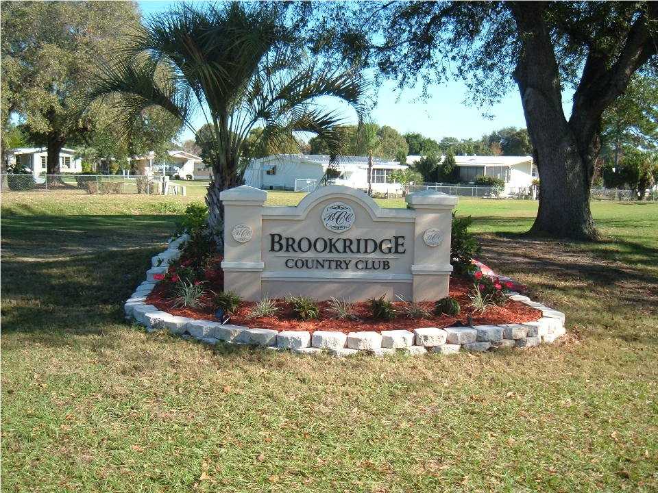 14283 Misty St - Photo 2 of 27