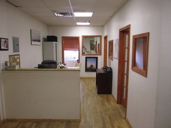 191-15 Jamaica Ave - Photo 2 of 5