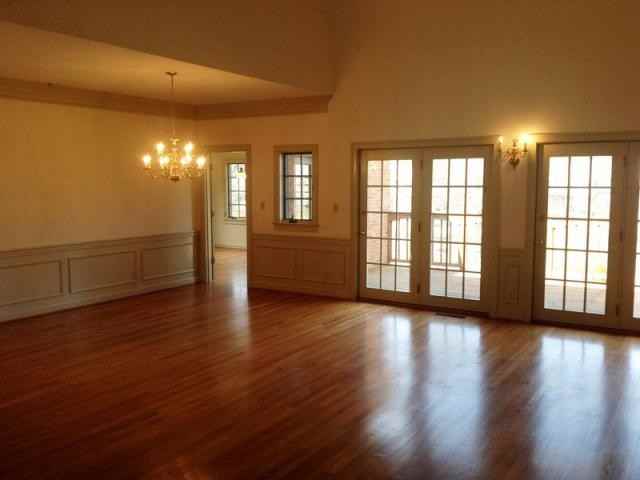 753 Andover Village Dr - Photo 2 of 16