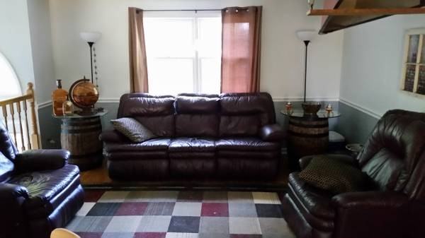 27 Cedarhurst Dr - Photo 2 of 8