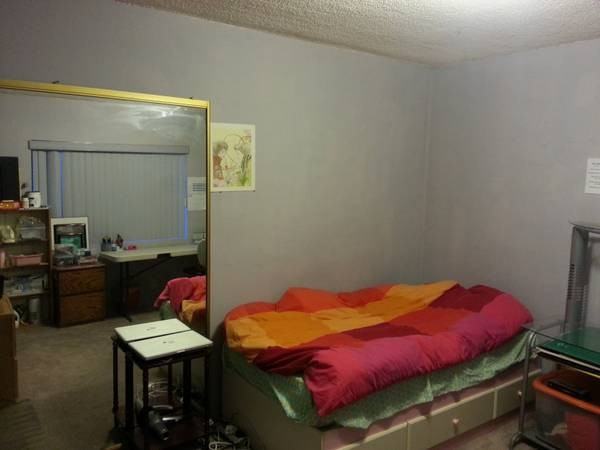 84 N Oak Ave - Photo 3 of 4